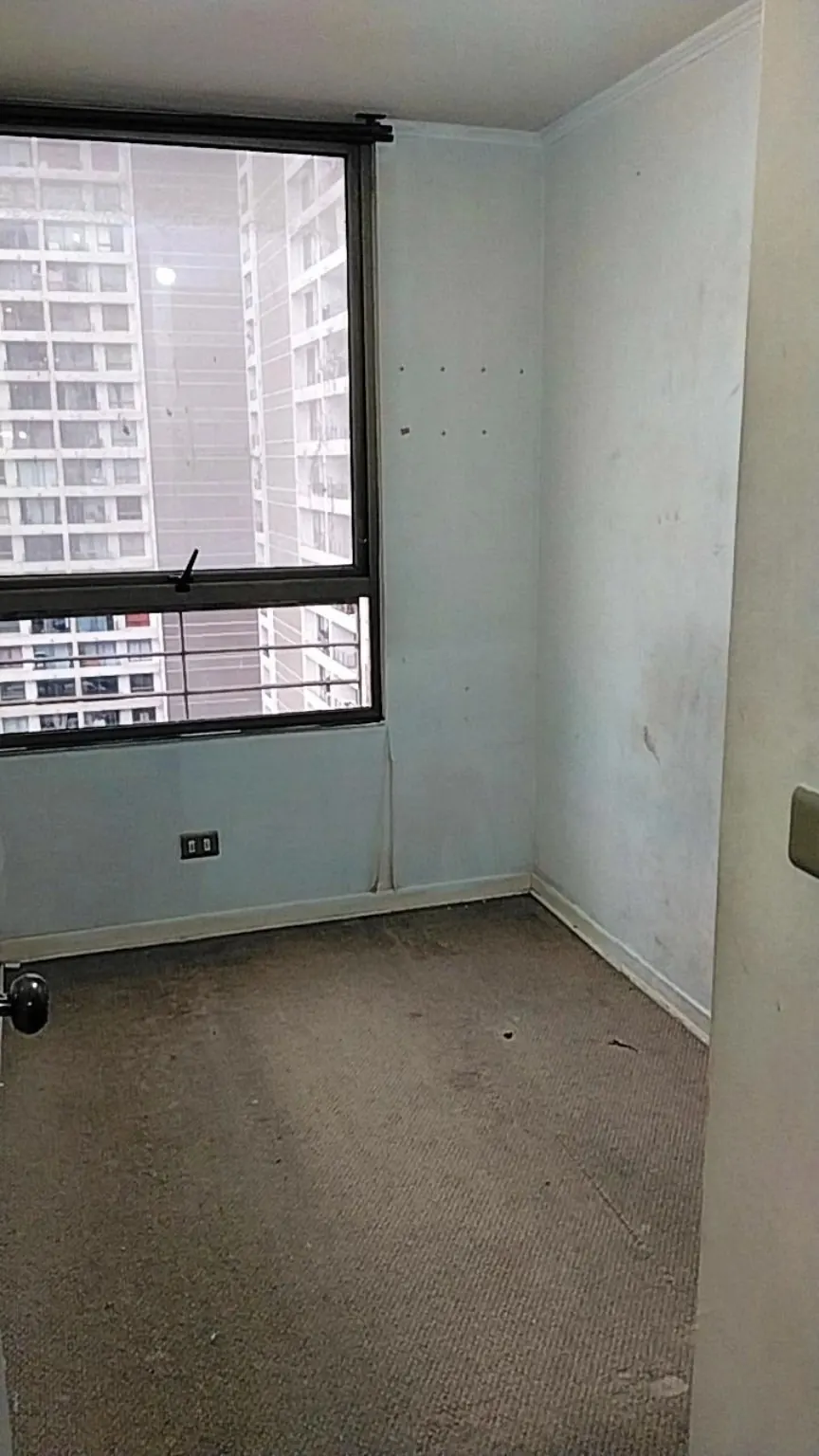 Dormitorio principal del departamento 1104